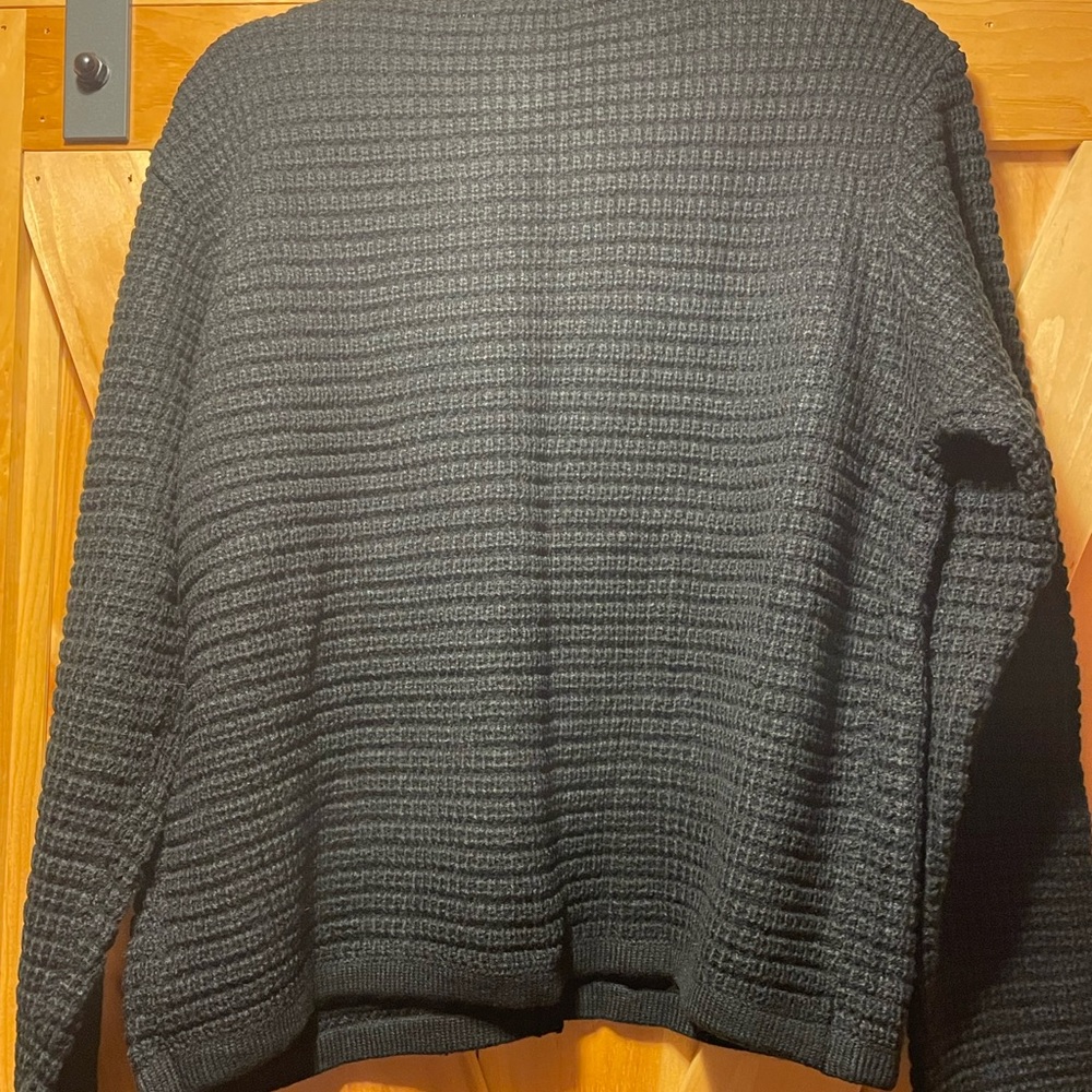 Classic Black Women's Cardigan with Gold Buttons - Picture 3 of 8